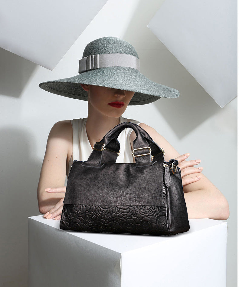 Ultra-Luxe Cowhide Ladies Bag - Step Fearlessly Into Luxury